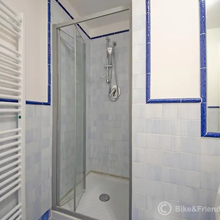 La Casetta Gialla Апартаменты