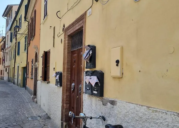 La Casetta Gialla Apartment Pesaro